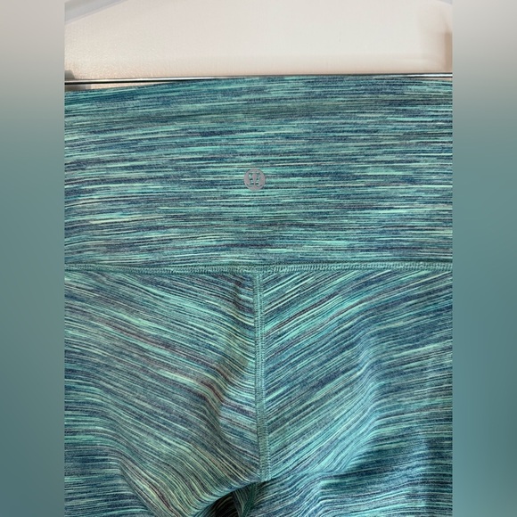 Lululemon Space Dye Camo Alberta Lake Fresh Teal Wunder High-Rise Leggings - Picture 3 of 4